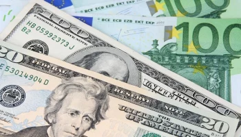 Аналитик Дында: доллар будет стоить от 85 рублей и евро &ndash; от 92 рублей в августе