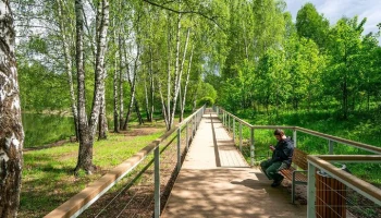 Прогулочные тропы обновили в парке "Москворецкий"
