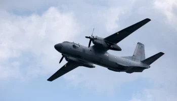 Самолет Ан-26 совершил жесткую посадку в ЯНАО