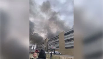 Пожар в ТЦ Калининграда локализован на площади 7 тыс "квадратов" Пожар в ТЦ Калининграда локализован на площади 7 тыс "квадратов"