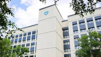 Собянин объявил об открытии обновленной поликлиники в районе Зябликово