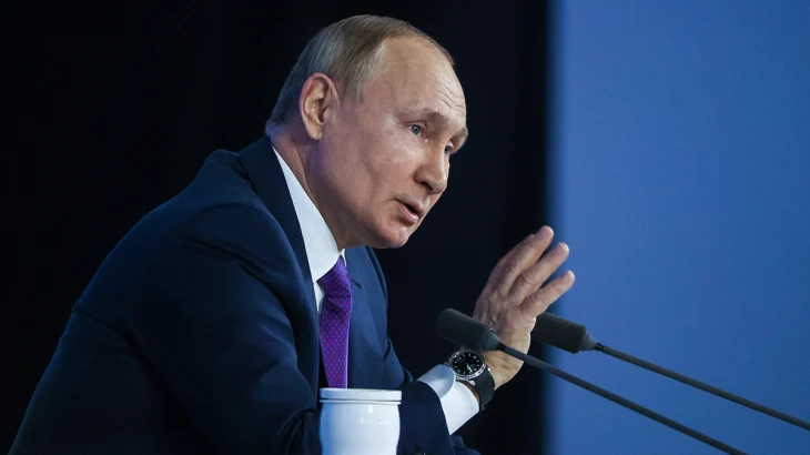 Путин: Перед Россией стоит задача запустить новый инвестиционный цикл Путин: Перед Россией стоит задача запустить новый инвестиционный цикл