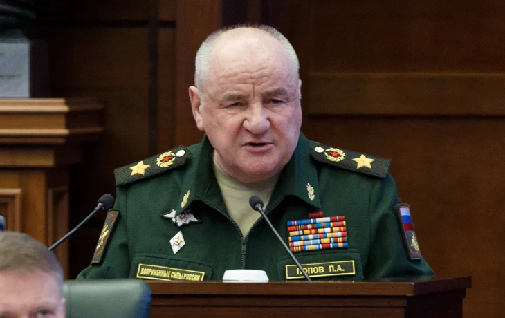 Суд продлил арест экс-замглавы Минобороны Попову