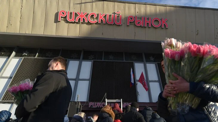 ЦОДД следит за дорожной ситуацией у Рижского рынка перед 8 Марта ЦОДД следит за дорожной ситуацией у Рижского рынка перед 8 Марта