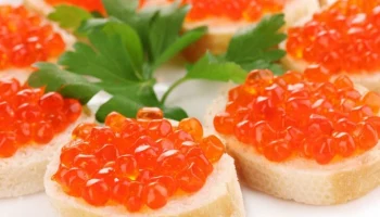 Минсельхоз прокомментировал рост цен на красную икру в России