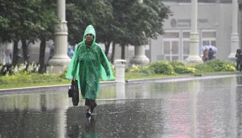 &laquo;Утром &mdash; туманы, днем &mdash; грозы&raquo;: Леус рассказал о типичной для августа погоде в Москве