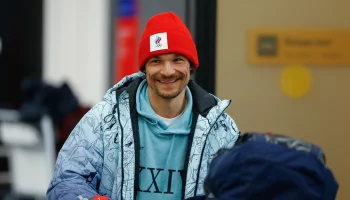 Вик Уайлд: Ускоренная выдача паспортов легионерам негативно отражается на России