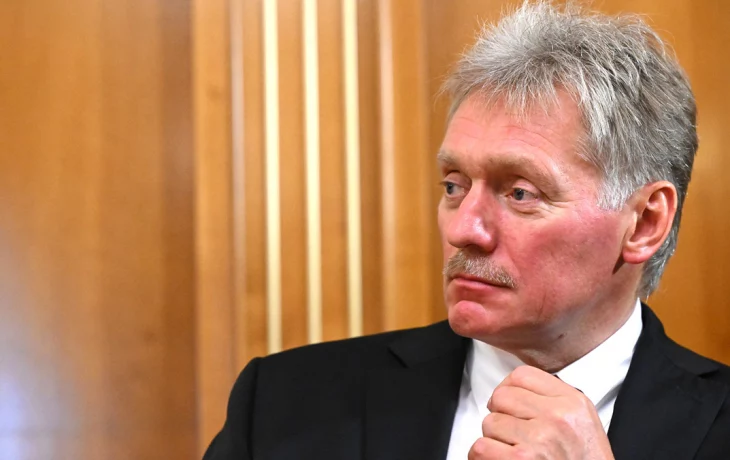 Песков назвал голословными обвинения жены Навального в адрес Путина Песков назвал голословными обвинения жены Навального в адрес Путина