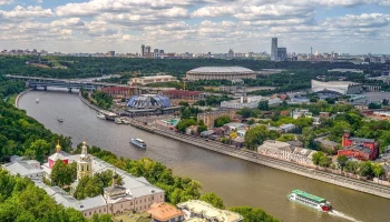 Движение по Лужнецкой и Фрунзенской набережным перекроют 19 апреля
