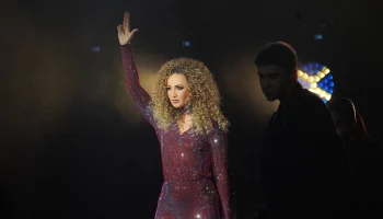 На сцене в белье: нужно ли обязать артистов соблюдать дресс-код на выступлениях