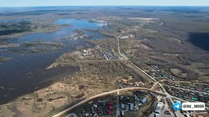 Глава Тюменской области: уровень воды в Ишиме у села Викулова будет расти еще неделю Глава Тюменской области: уровень воды в Ишиме у села Викулова будет расти еще неделю