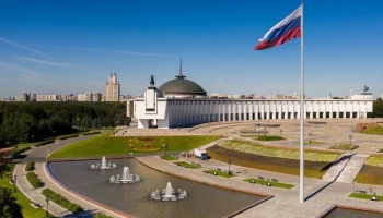 Студенты-историки изучили раритеты Музея Победы