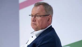 Глава ВТБ Костин предложил Набиуллиной резко сократить число финучреждений Глава ВТБ Костин предложил Набиуллиной резко сократить число финучреждений