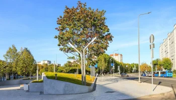 Собянин рассказал о ярких проектах благоустройства около транспортных объектов