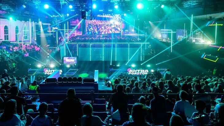 Собянин: 32 команды встретились в финале международного чемпионата "Битва роботов" Собянин: 32 команды встретились в финале международного чемпионата "Битва роботов"