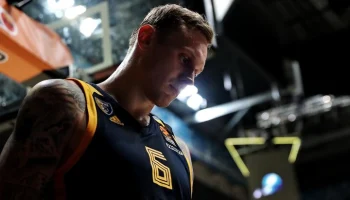 СК отказался возбуждать дело после смерти баскетболиста Яниса Тиммы СК отказался возбуждать дело после смерти баскетболиста Яниса Тиммы