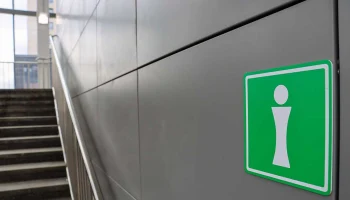 Подземные и надземные пешеходные переходы в Москве промыли в преддверии зимы