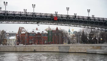 Почти 20 мостовых сооружений отремонтируют в Москве