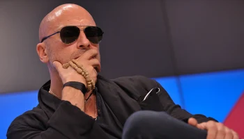 Депутат Драпеко раскритиковала призыв признать Нагиева иноагентом Депутат Драпеко раскритиковала призыв признать Нагиева иноагентом