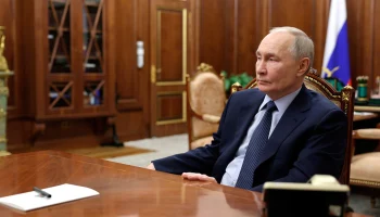 Путин начал переговоры с президентом Палестины Аббасом