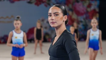Крамаренко пожелала Валиевой и Кондратюку одобрения нейтрального статуса