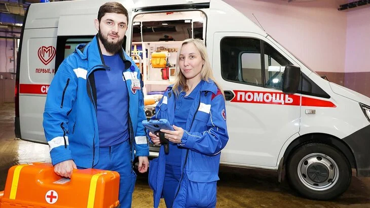 Сергей Собянин поздравил работников скорой помощи с профессиональным праздником Сергей Собянин поздравил работников скорой помощи с профессиональным праздником