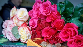 Ветераны СВО поздравили с Днем матери волонтеров проекта «Золотые руки ангела»