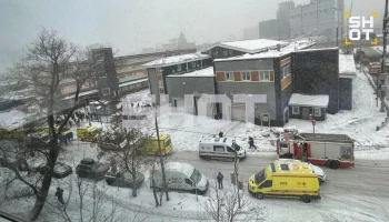 16 человек спасены из пожара в офисном центре на севере Москвы 16 человек спасены из пожара в офисном центре на севере Москвы