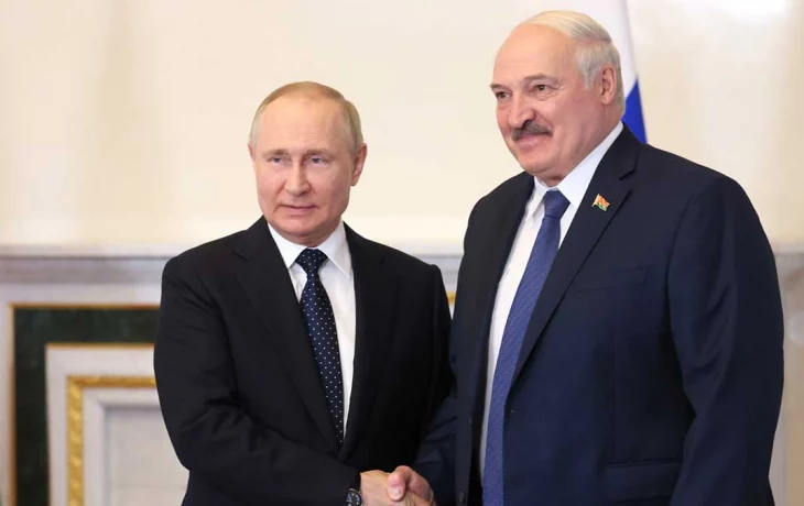 Tencent: В КНР удивились поведению Лукашенко в Кремле и улыбке Путина
