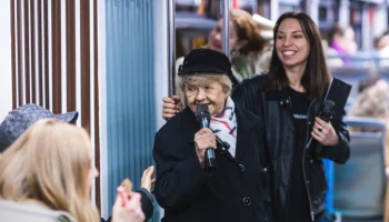 В &laquo;Ночь театров&raquo; на борту трамвая &laquo;Современник&raquo; прошла встреча с артистами