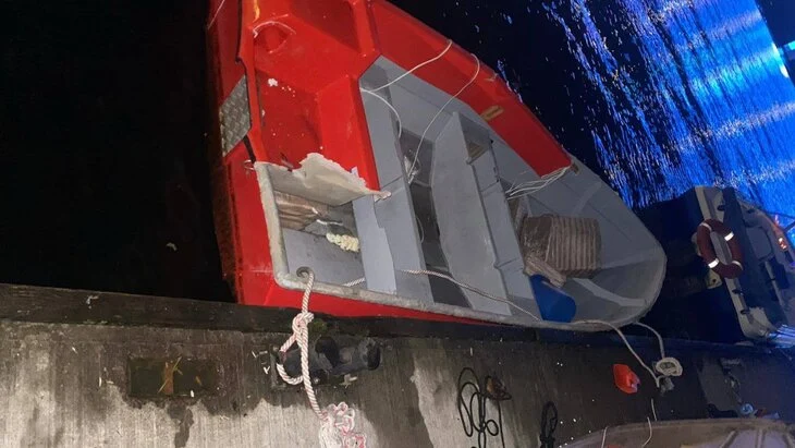 Два катера столкнулись в акватории Финского залива в Санкт-Петербурге Два катера столкнулись в акватории Финского залива в Санкт-Петербурге