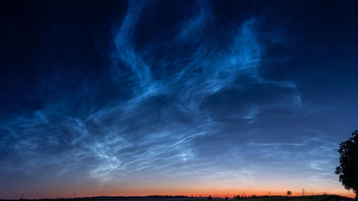 Цыганков: «Ангельские» облака над Москвой могут предвещать потепление Цыганков: «Ангельские» облака над Москвой могут предвещать потепление