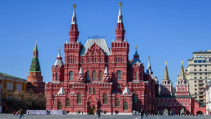 Красная площадь закрыта для посетителей в день инаугурации президента России