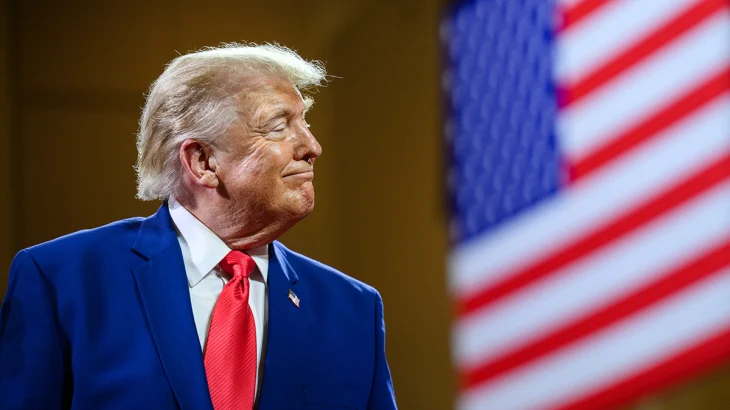 Трамп сообщил, что США и Иран проведут переговоры 3 августа Трамп сообщил, что США и Иран проведут переговоры 3 августа
