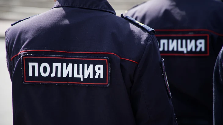 Пассажир автобуса в Москве присвоил себе 500 тысяч рублей и попал под статью УК Пассажир автобуса в Москве присвоил себе 500 тысяч рублей и попал под статью УК