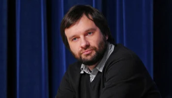 Суд заочно арестовал журналиста Лошака* по делу об оправдании терроризма Суд заочно арестовал журналиста Лошака* по делу об оправдании терроризма