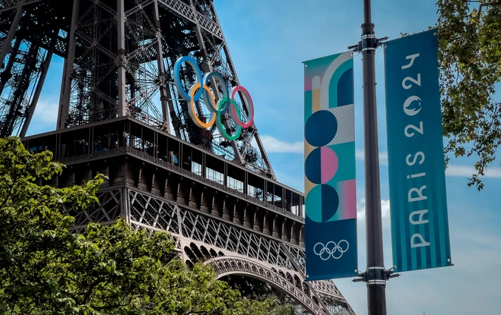 Эфиопский легкоатлет Гирма потерял сознание при забеге на Олимпиаде Эфиопский легкоатлет Гирма потерял сознание при забеге на Олимпиаде