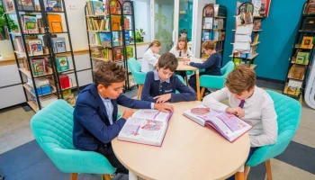 Собянин рассказал об обновлении всех инженерных систем в столичных школах Собянин рассказал об обновлении всех инженерных систем в столичных школах