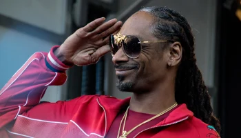 Снуп Догга назначили почетным тренером сборной США на Олимпиаде Снуп Догга назначили почетным тренером сборной США на Олимпиаде