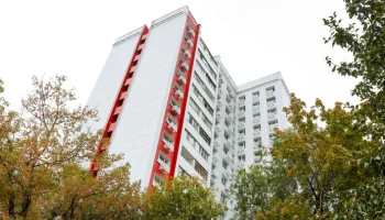 Около 300 фасадов домов отремонтируют на благоустроенных улицах Москвы