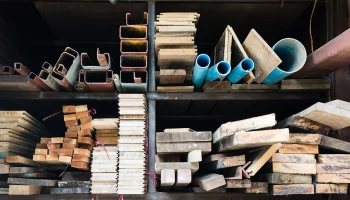 Депутат Маликов призвал ужесточить штрафы за навалы стройотходов во дворах