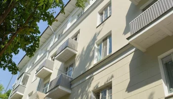 Более 130 домов с замковыми камнями на фасадах отремонтированы в Москве