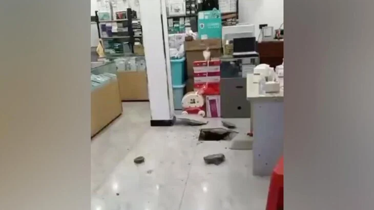 Shin Chew Daily: в Мьянме мужчина 9 дней копал тоннель ради ограбления ювелирного магазина