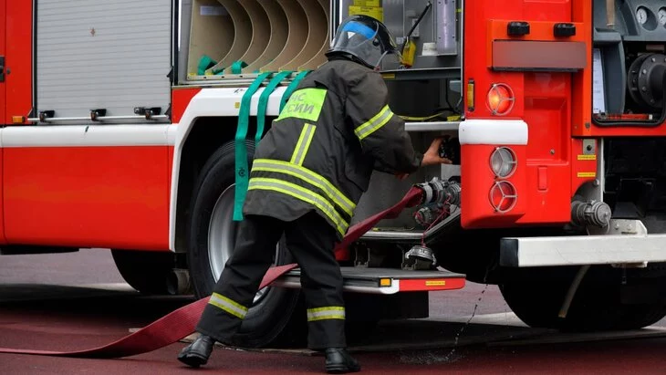 Два взрыва произошло на топливной базе в Ростовской области в результате атаки БПЛА Два взрыва произошло на топливной базе в Ростовской области в результате атаки БПЛА