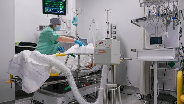 В клиники Москвы отправили 7 человек, пострадавших от обстрелов ВСУ в Белгородской области