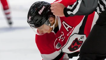 Американский хоккеист Хмелевски назвал Олимпиаду без России неполноценной