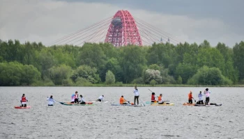 Занятия по гребле на сапах и каяках пройдут в рамках "Московского долголетия"