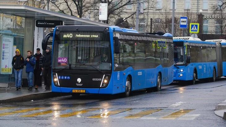 Москвичей призвали пересесть на городской транспорт из-за дождя Москвичей призвали пересесть на городской транспорт из-за дождя