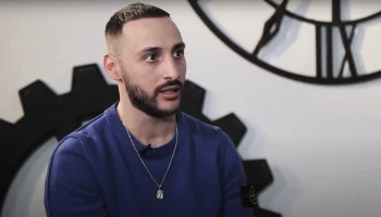 Рэпер L'one пострадал из-за сценических эффектов на концерте в Алтайском крае Рэпер L'one пострадал из-за сценических эффектов на концерте в Алтайском крае