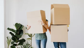 Жителям столицы напомнили о бесплатной помощи при переезде по реновации